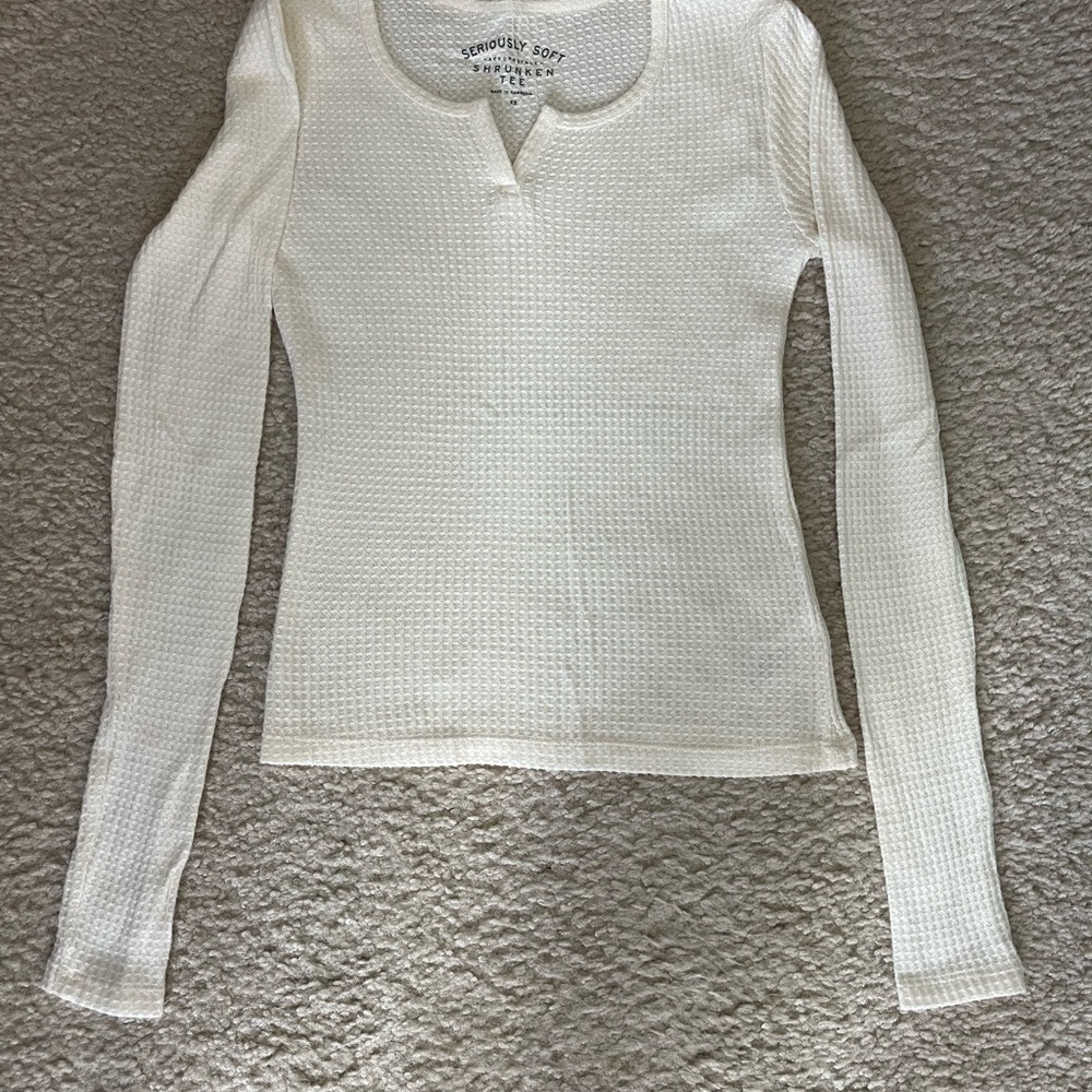 Aeropostale Cream Long Sleeve Top